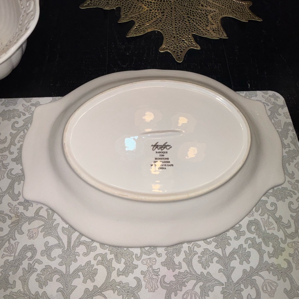 American atelier at home Elegant Cream Dinnerware Set - Picture 4 of 6